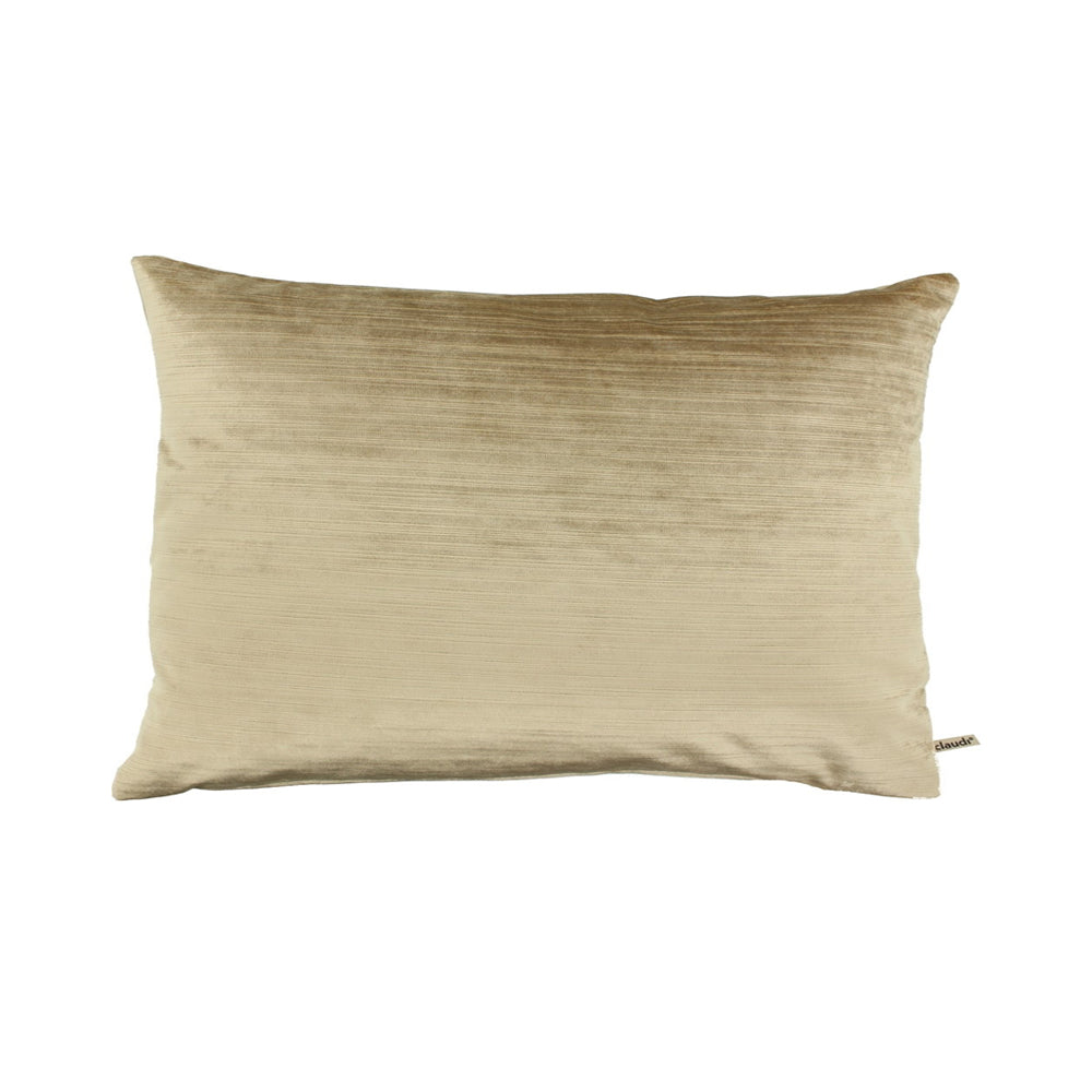 Claudi Kussen - Ayden Gold