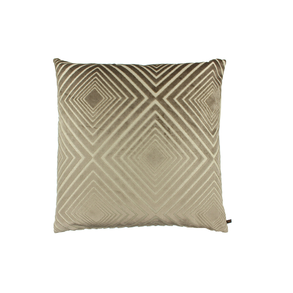 Claudi Kussen - Lobelle Dark Sand