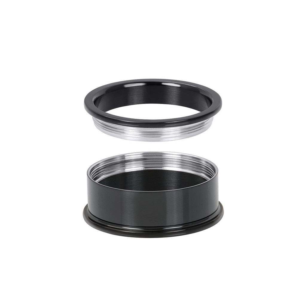 Zwarte IXXXI basisring voor dames in 8 mm breedte.