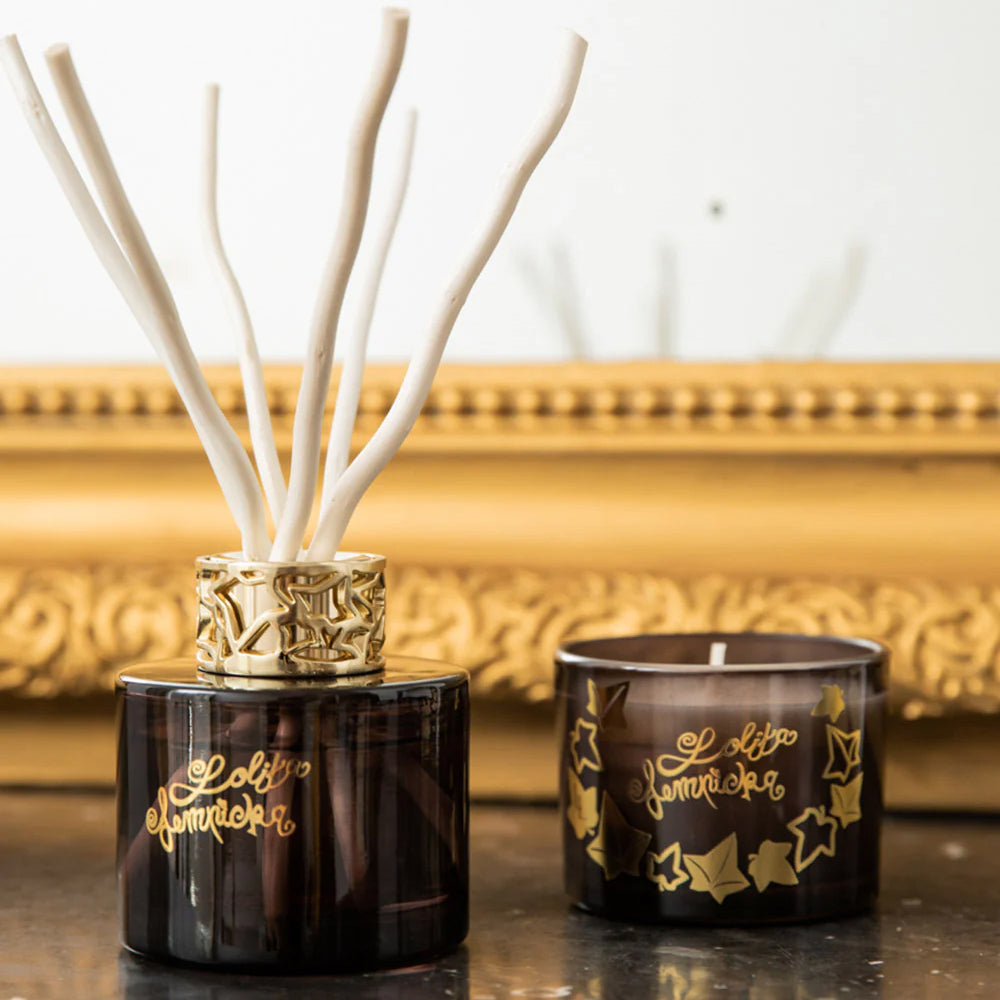 zwarte lolita lempicka geurstokjes en geurkaars van lampe berger