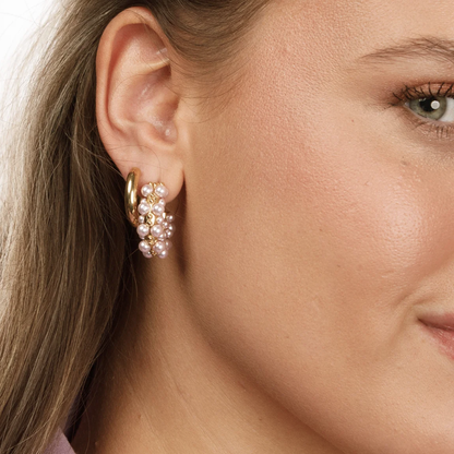 My Bendel - Gouden Creolen Met Roze Parels