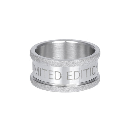 Zwarte Limited Edition IXXXI basisring voor dames in 10 mm breedte.